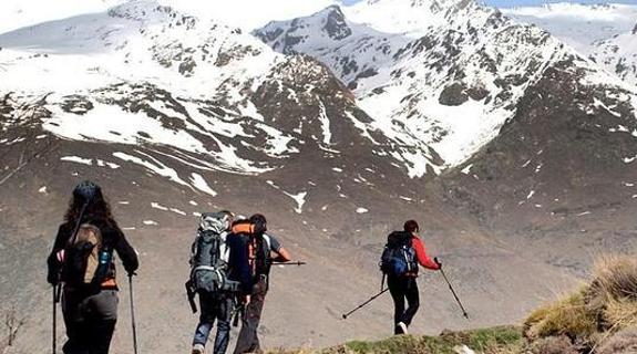 senderismo en sierra nevada