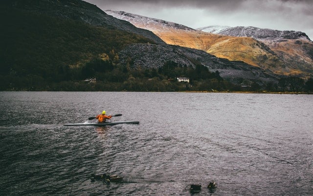 consejos para hacer kayak en invierno