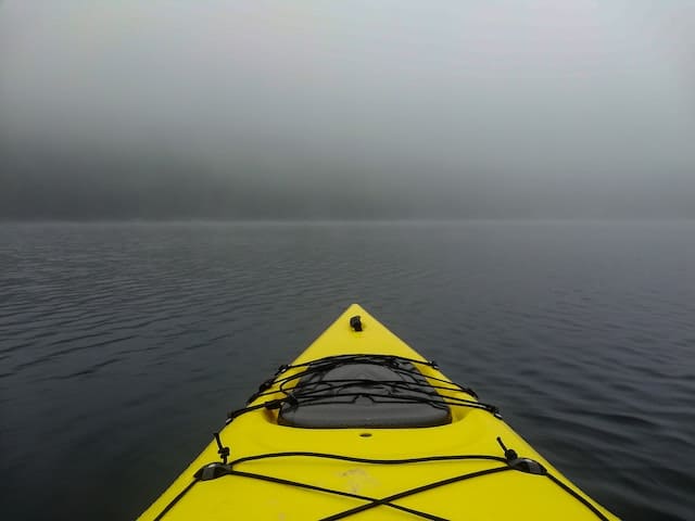 hacer kayak en invierno